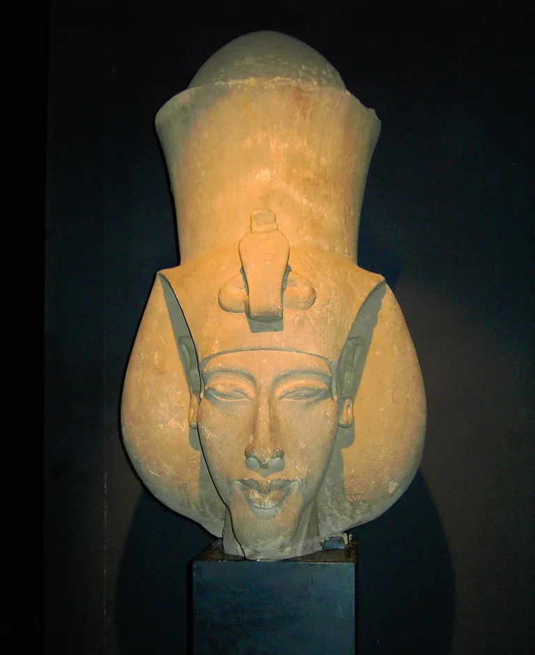 Akenaton
